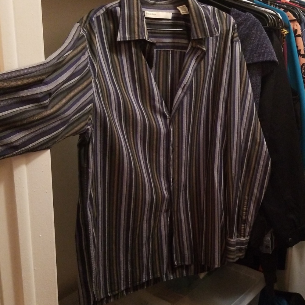 Perry Ellis Button Down